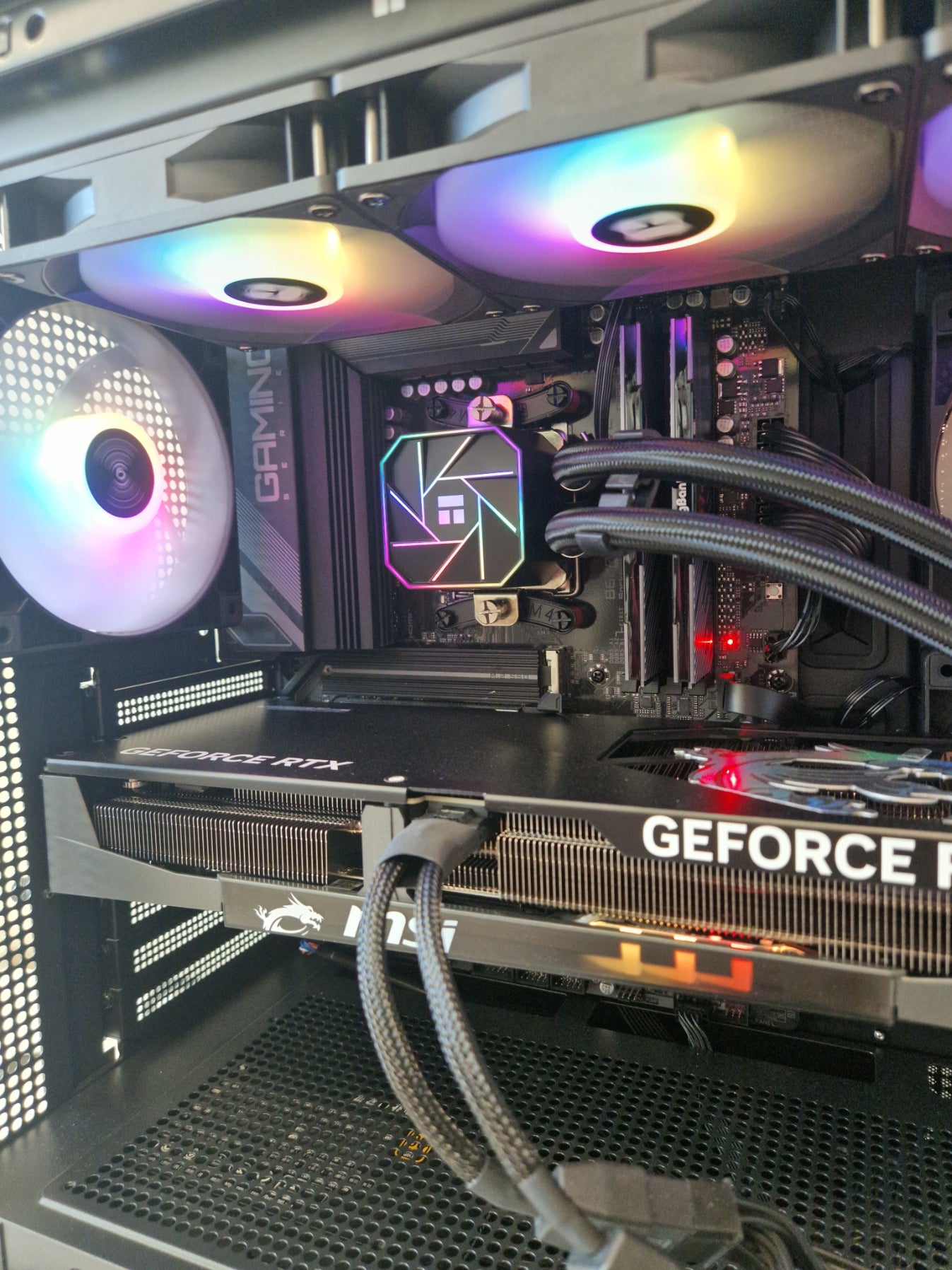 Gaming PC | Ryzen 7 7800X3D | RTX 5070 | 32GB DDR5 RAM | 4TB NVMe SSD