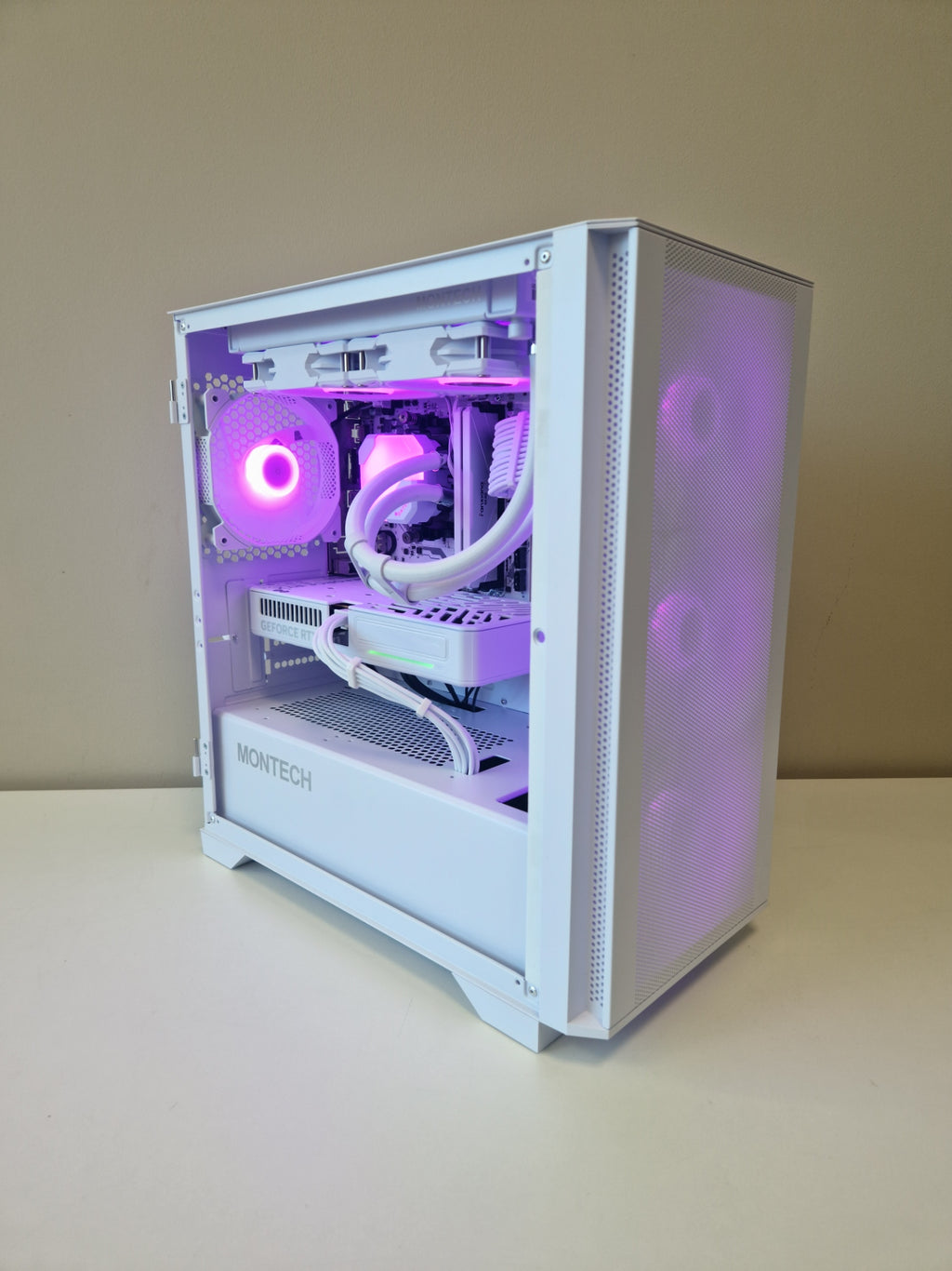 Gaming PC | Ryzen 5 5500 | RTX 5060 | 16GB RAM | 1TB NVMe SSD