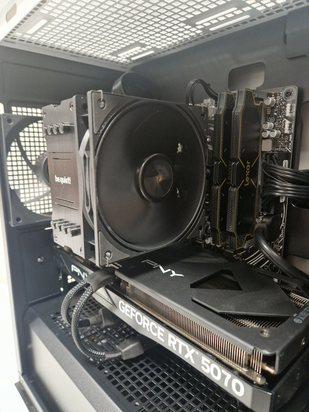 Gaming PC | Ryzen 5 7600X | RTX 5070 | 32GB DDR5-6000 RAM | 1TB NVMe SSD