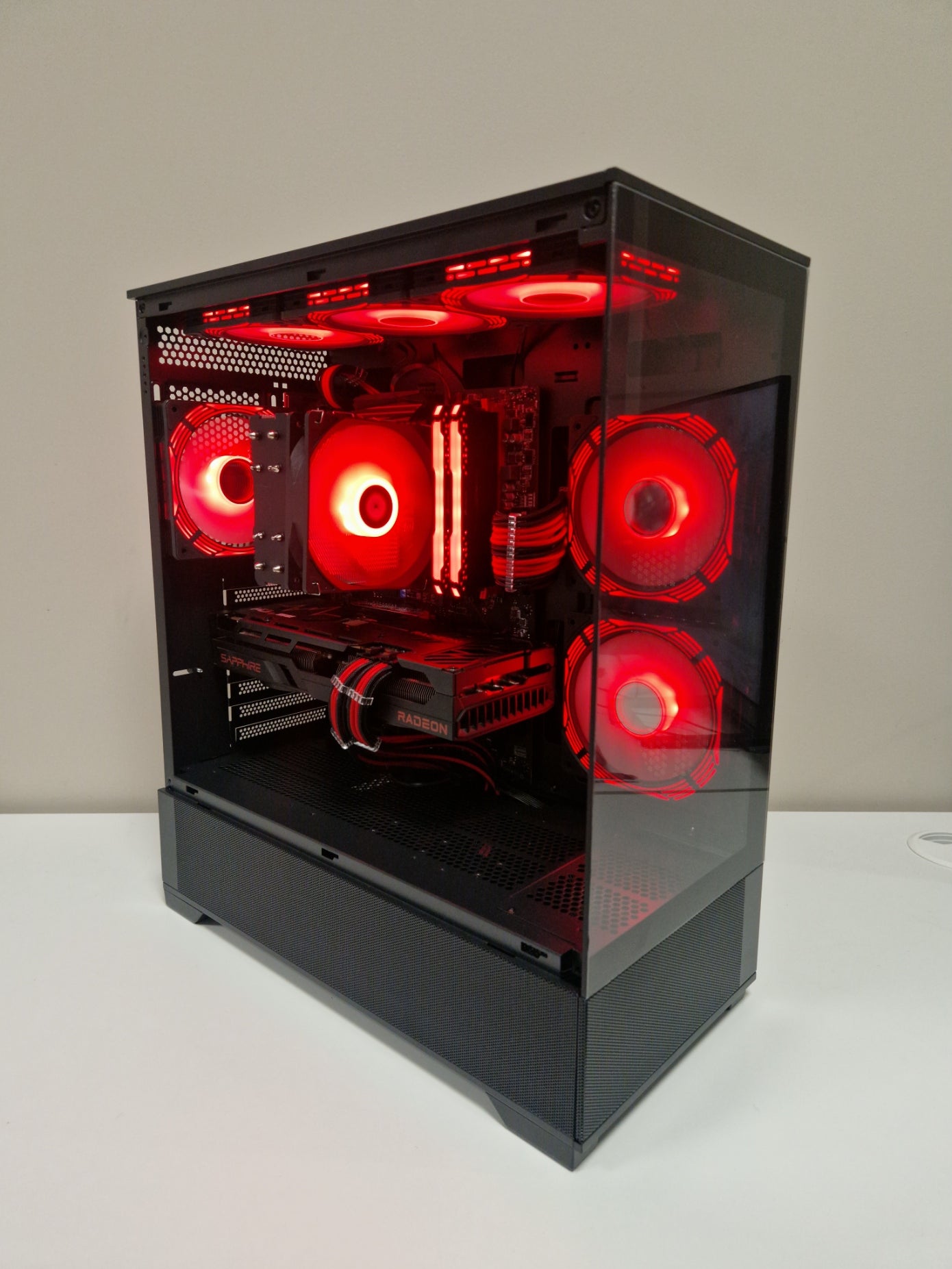 Gaming PC | Ryzen 5 5600 | RX 6750 XT 12GB | 16GB RAM | 1TB SSD